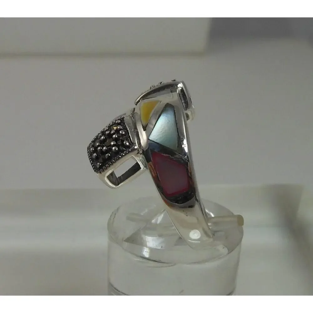 Stunning Vintage 1990's Sterling Silver‎ Mother of Pearl Marcasite Ring Size 5